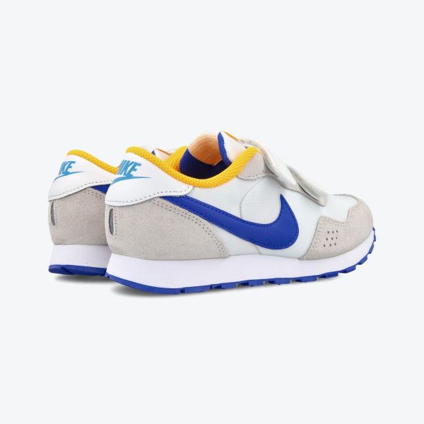 NIKE CN8559-110 2