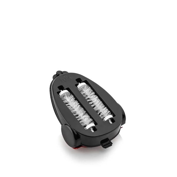 Vacuum cleaner carpet brush