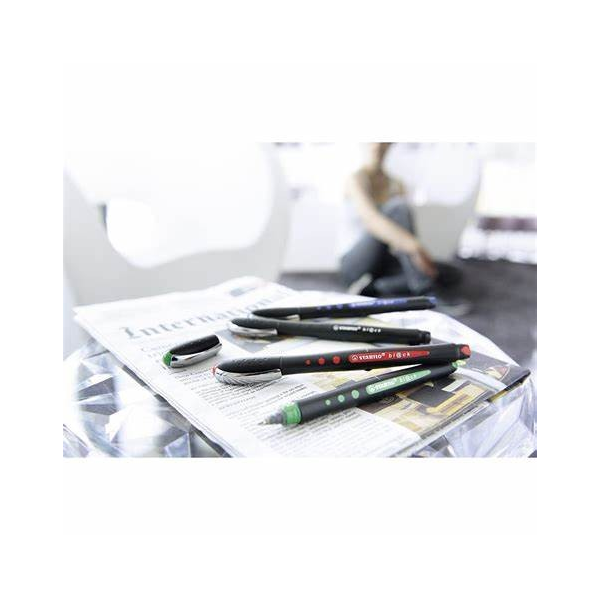 Pochette de 4 stylos STABILO fine 2