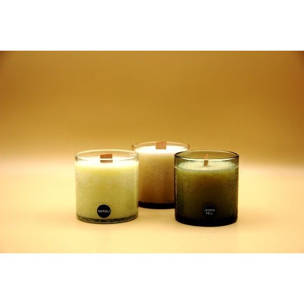 Bougie parfumée droite 100% naturelle...