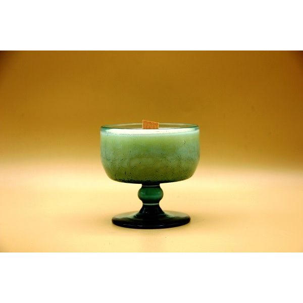 Bougie parfumée sur pieds 100%...