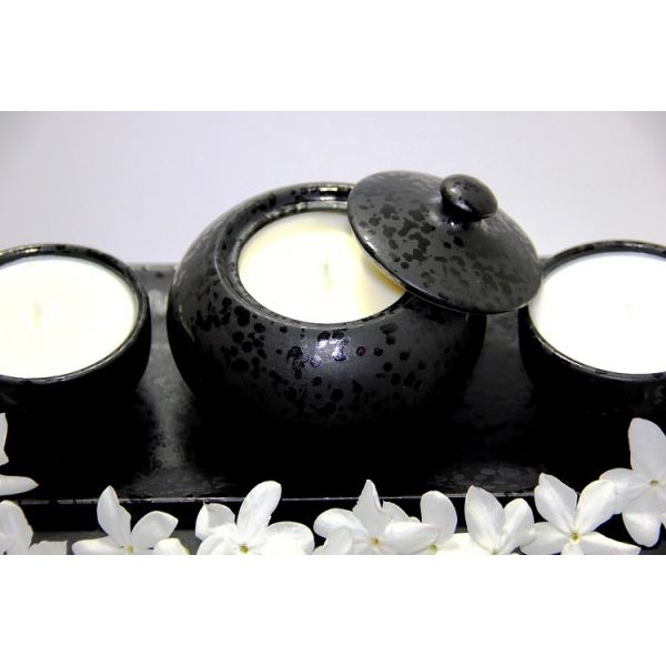 'شموع عضوية 'الثلاثي الأسود