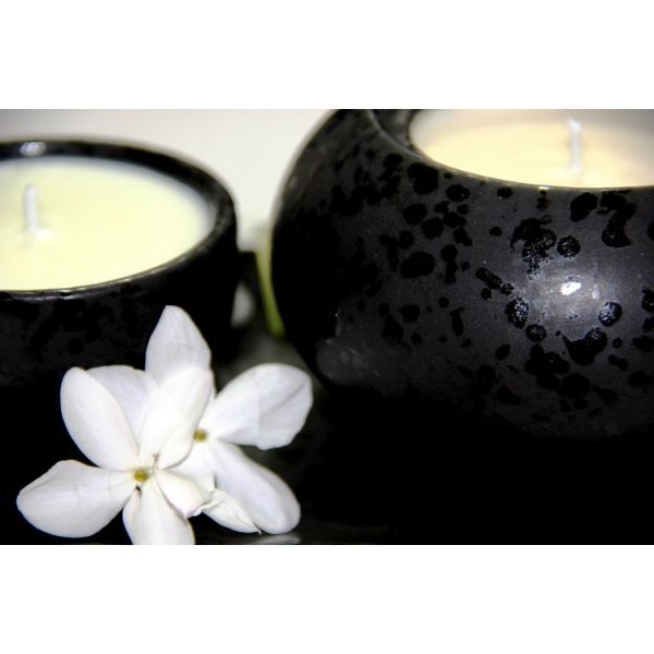 'شموع عضوية 'الثلاثي الأسود