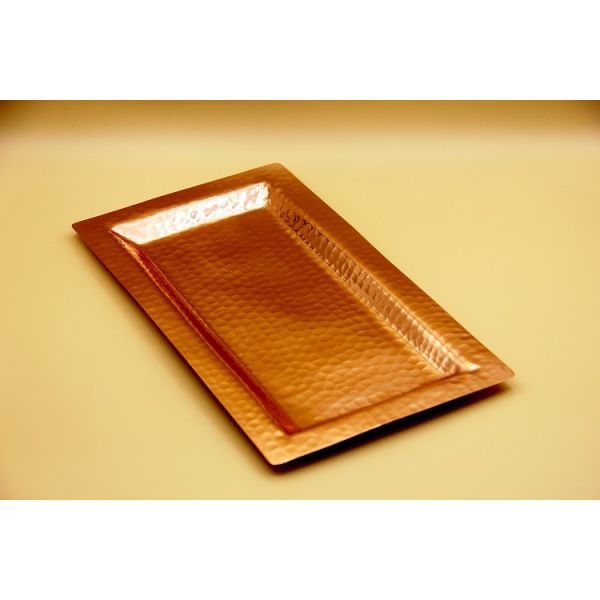 Plateau rectangulaire en cuivre martelé