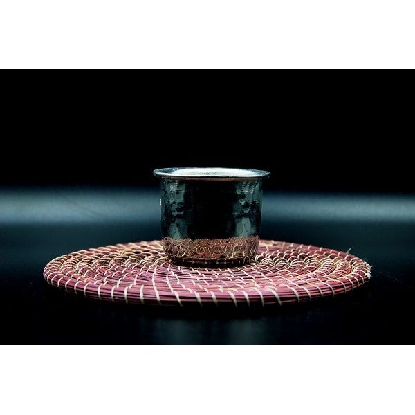 bougie en cuivre martelé forme droite